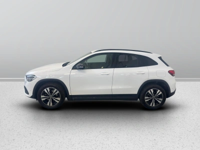 5 - Mercedes-Benz GLA Cascioli Group