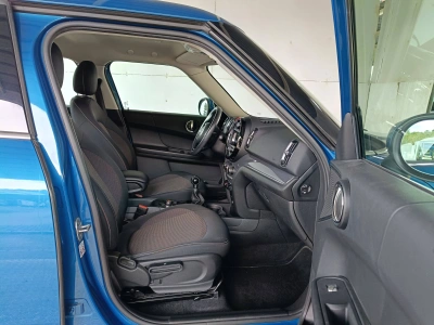 10 - MINI Countryman Cascioli Group