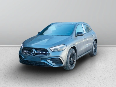 1 - Mercedes-Benz GLA Cascioli Group