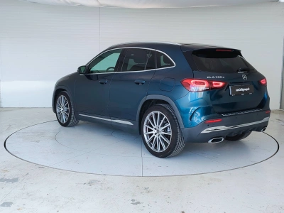 7 - Mercedes-Benz GLA Cascioli Group