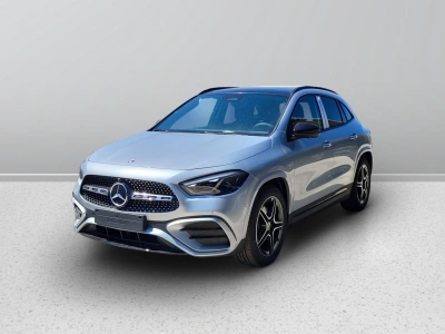 1 - Mercedes-Benz GLA Cascioli Group