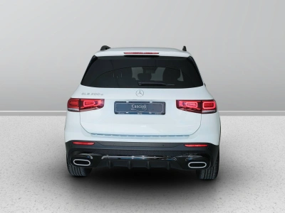 4 - Mercedes-Benz GLB Cascioli Group