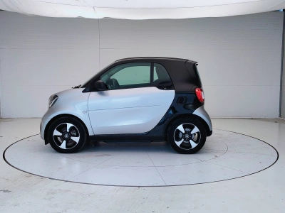 3 - smart fortwo Cascioli Group