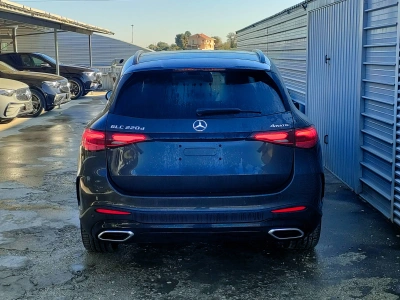 4 - Mercedes-Benz GLC Cascioli Group