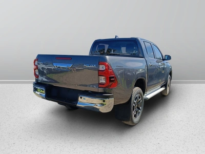 6 - Toyota Professional Hilux Cascioli Group