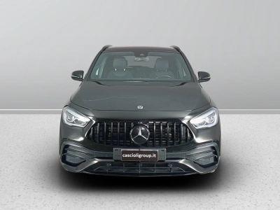 2 - Mercedes-Benz GLA Cascioli Group