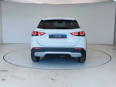 6 - Mercedes-Benz GLA Cascioli Group