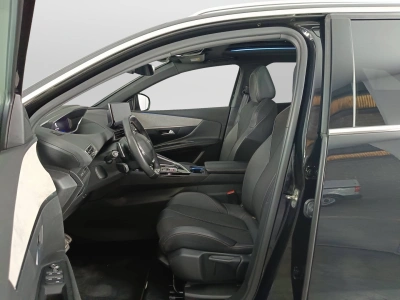 8 - Peugeot 3008 Cascioli Group