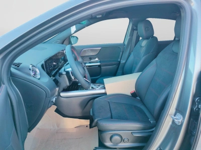 8 - Mercedes-Benz GLA Cascioli Group