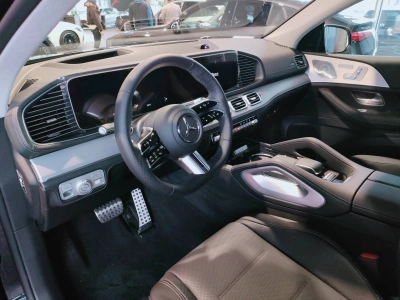 8 - Mercedes-Benz GLE Cascioli Group