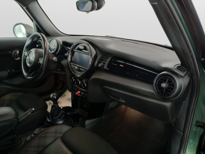 10 - MINI Cooper Cascioli Group