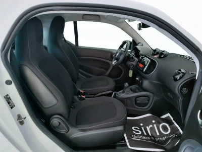 9 - smart fortwo Cascioli Group