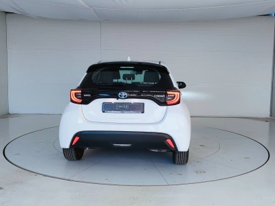 4 - Toyota Yaris Cascioli Group