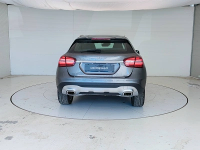 6 - Mercedes-Benz GLA Cascioli Group
