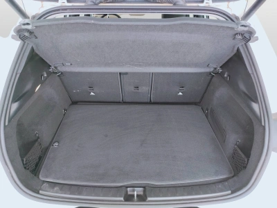 7 - Mercedes-Benz GLA Cascioli Group