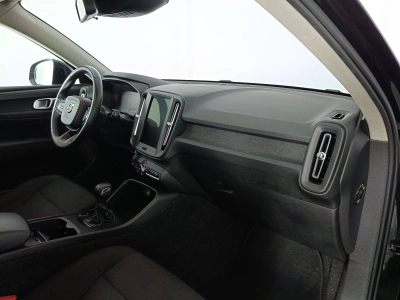 10 - Volvo XC40 Cascioli Group
