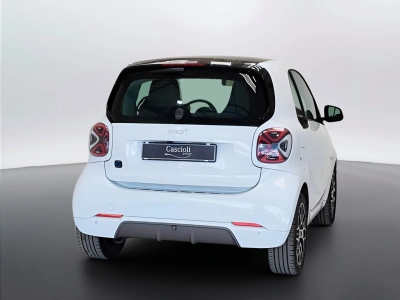 6 - smart fortwo Cascioli Group