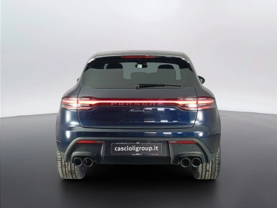 5 - Porsche Macan Cascioli Group