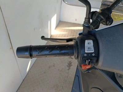 8 - Kymco E1084 Cascioli Group