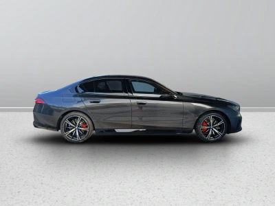 6 - BMW Serie 5 Cascioli Group
