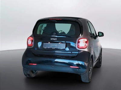 6 - smart fortwo Cascioli Group