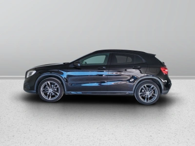3 - Mercedes-Benz GLA Cascioli Group