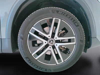 10 - Mercedes-Benz GLA Cascioli Group