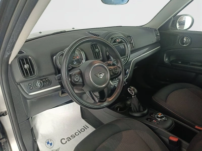 7 - MINI Countryman Cascioli Group