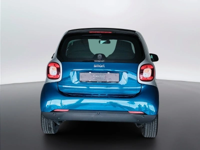 4 - smart fortwo Cascioli Group