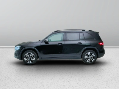 3 - Mercedes-Benz GLB Cascioli Group