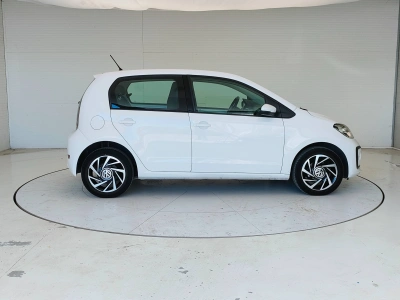 4 - Volkswagen up! Cascioli Group