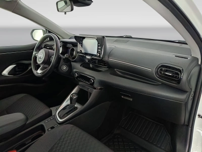 10 - Toyota Yaris Cascioli Group