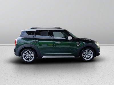 3 - MINI Countryman Cascioli Group