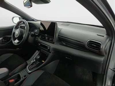 10 - Toyota Yaris Cascioli Group