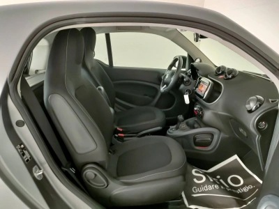 9 - smart fortwo Cascioli Group