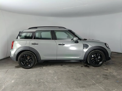 3 - MINI Countryman Cascioli Group