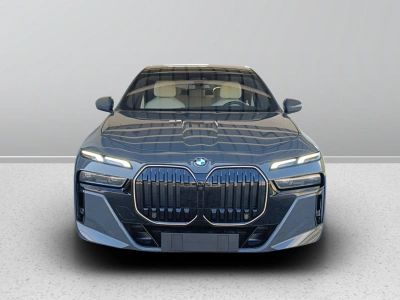 2 - BMW Serie 7 Cascioli Group