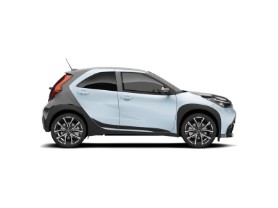 6 - Toyota Aygo X Cascioli Group