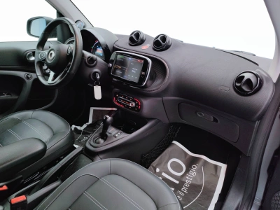 10 - smart fortwo Cascioli Group