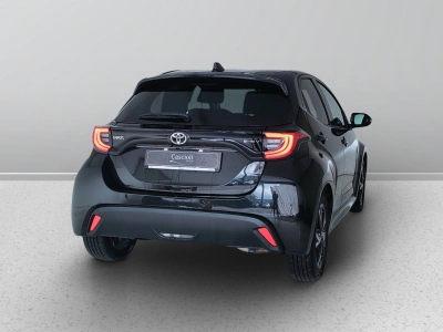 6 - Toyota Yaris Cascioli Group