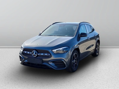 1 - Mercedes-Benz GLA Cascioli Group