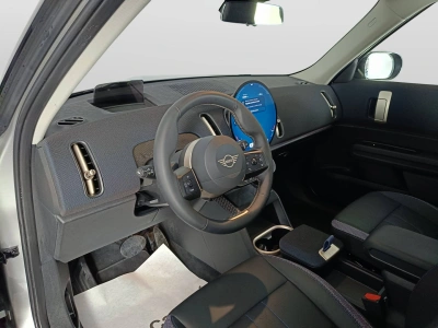 7 - MINI Countryman Cascioli Group