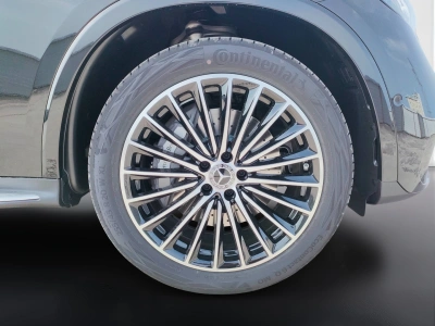 7 - Mercedes-Benz GLC Cascioli Group