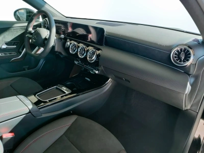 9 - Mercedes-Benz Classe A Cascioli Group