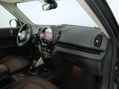 10 - MINI Countryman Cascioli Group