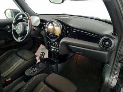 9 - MINI Cooper Cascioli Group