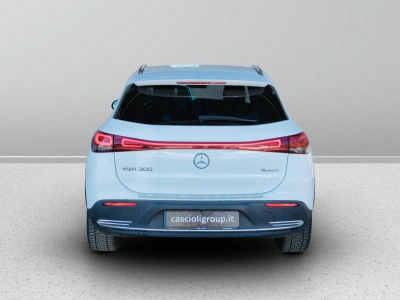 4 - Mercedes-Benz EQA Cascioli Group
