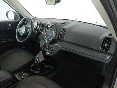 10 - MINI Countryman Cascioli Group