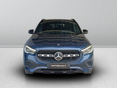 2 - Mercedes-Benz GLA Cascioli Group
