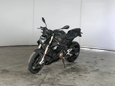4 - BMW Motorrad R Cascioli Group